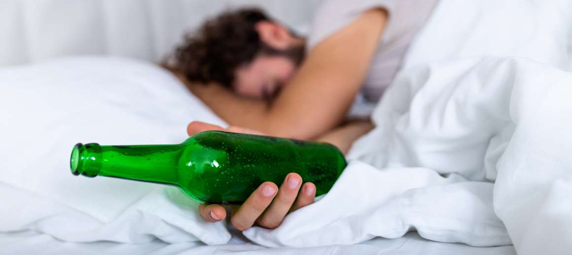 Kan man tage ashwagandha sammen med alkohol?